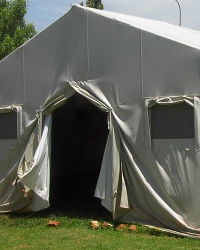 Изготавливаем солдатские палатки в Новозыбкове вместимостью <strong>до 70 человек</strong>